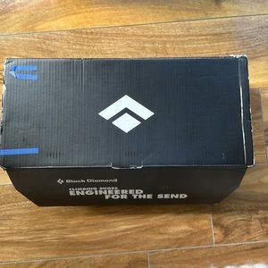 Black Diamond Zone LV Seagrass unisex climbing shoe